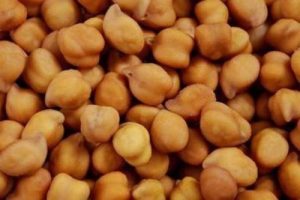 chana  कृष्णा को एक अभिशाप से बचने के लिए सुदामा ने खुद एक दरिद्र का जीवन चुन लिया। images product grahm 500x500 1 300x200